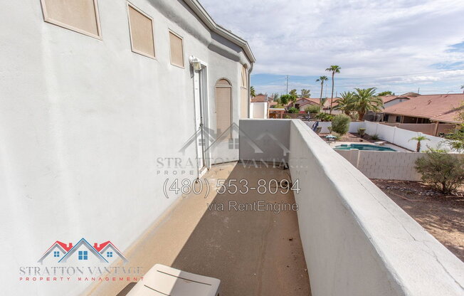 3 beds, 2.5 baths, 2,469 sqft, $2,525