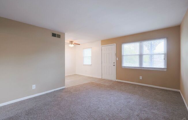 1 bed, 1 bath, 633 sqft, $1,025, Unit 2182-15