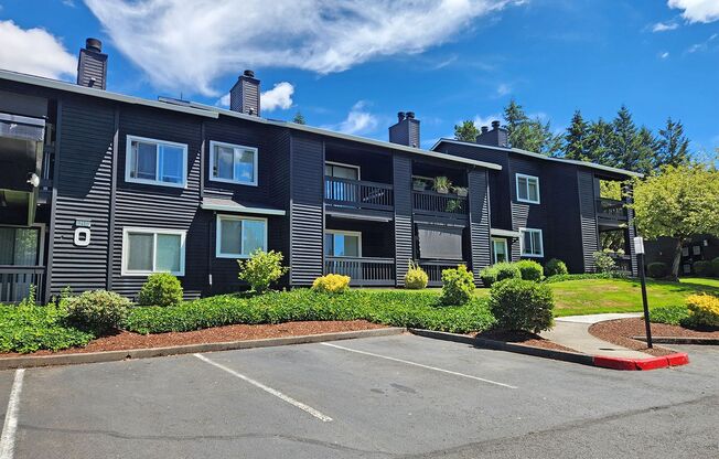 2 Bedroom 2 Bathroom Ground Floor Condo in Murrayhill