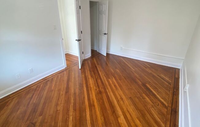 1 bed, 1 bath, 700 sqft, $2,375, Unit A11