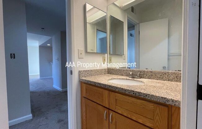 2 beds, 1 bath, $2,150