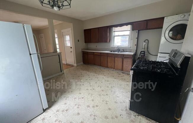 39 MAYHEW ST