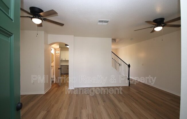 1575 BLUE MAGNOLIA RD