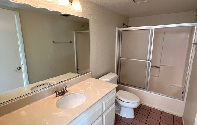 3 beds, 2 baths, $3,995, Unit # 301