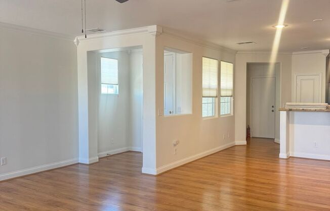 Prime Southwest Location – 215 & Jones!