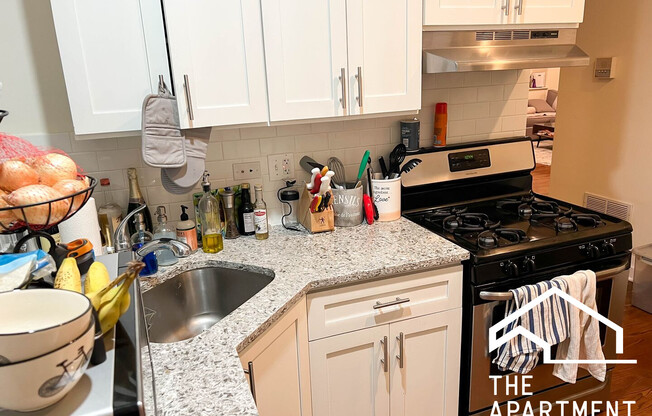 4653 N Wolcott Ave, Chicago IL 2