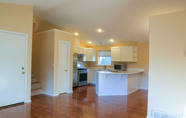3bd/2ba Lake Stevens Home