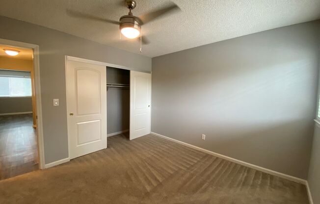 2 beds, 1 bath, $2,495, Unit 1804 N Alvarado St # 5