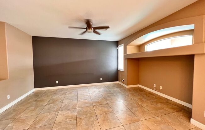 Gorgeous 1 story single home, 3 beds, 2 baths, granite kitchen with stainless steel appliances with pool and spa.