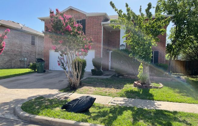 Beautiful 2 Story in Arlington in Mansfield ISD.