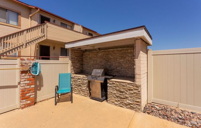 Studio, 1 bath, 273 sqft, $1,595, Unit A