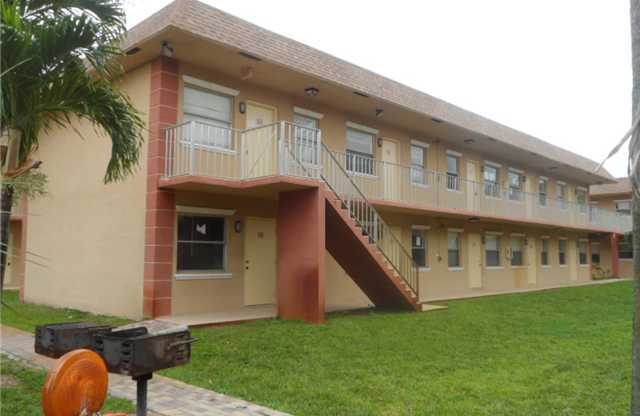 2 beds, 1 bath, 590 sqft, $1,895