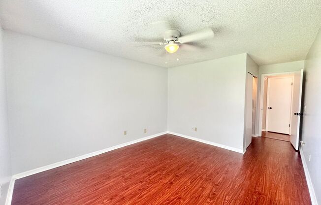 2 beds, 1 bath, 800 sqft, $1,350, Unit 5615