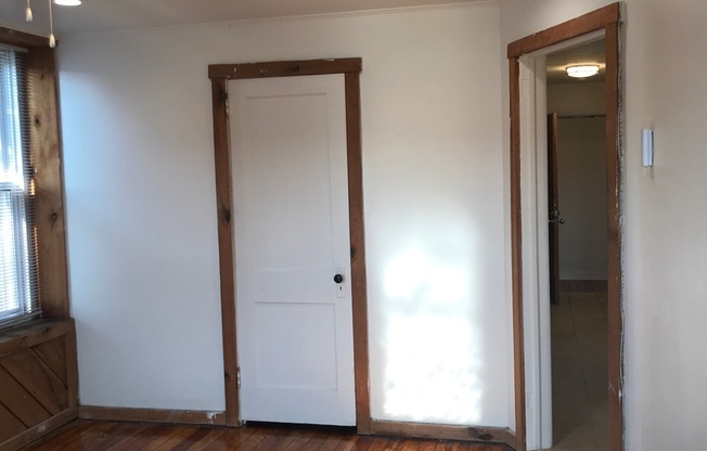 1 bed, 1 bath, $1,149, Unit Apartment 6