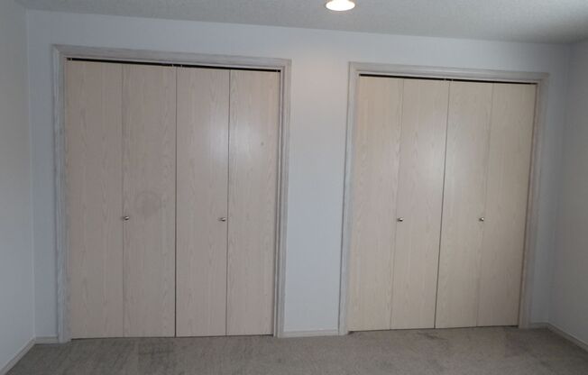 2 beds, 2.5 baths, 1,497 sqft, $2,050, Unit F30