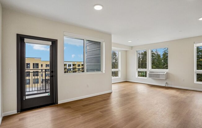 2 beds, 2 baths, 938 sqft, $2,325, Unit 202