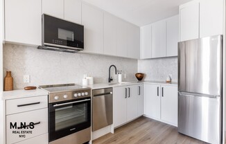 1 bed, 1 bath, $4,669, Unit 708