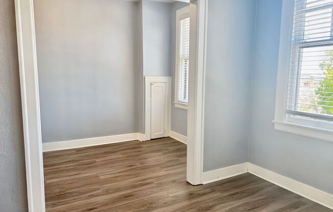 R0590 - The Shannon Apartments