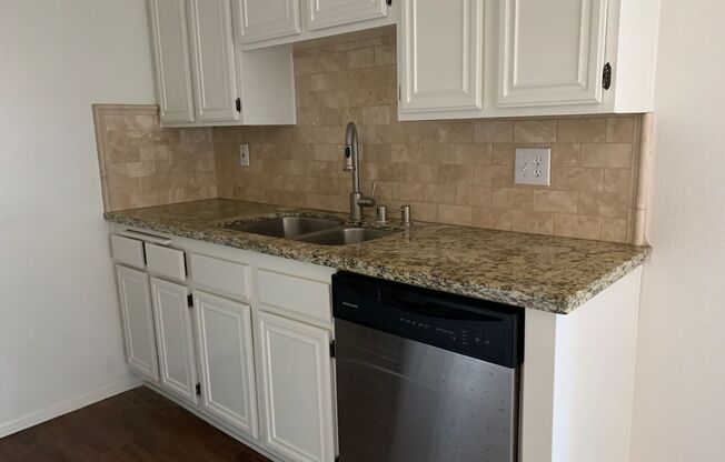 1 bed, 1 bath, $1,850