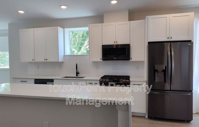 1037 WESLEY TERRACE AVE