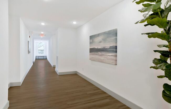 2 beds, 2 baths, 920 sqft, $1,599, Unit 210