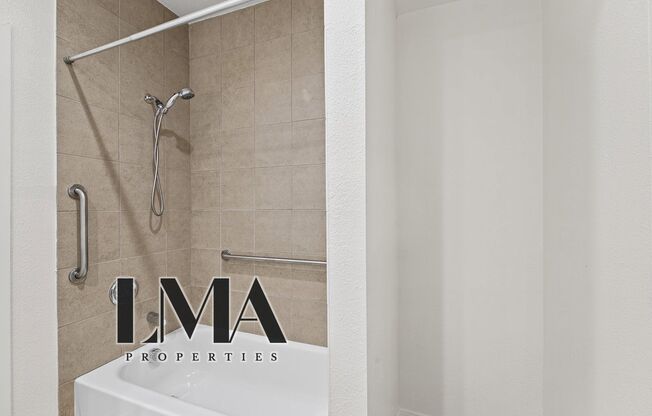 Studio, 1 bath, 500 sqft, $1,238, Unit 206