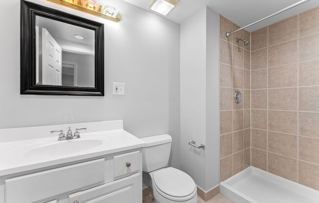 2 beds, 2 baths, 900 sqft, $2,650, Unit 509