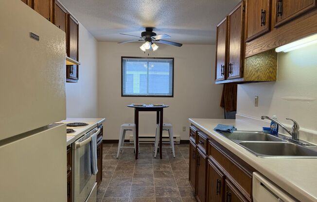 Silver Leaf Apartments