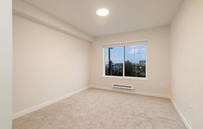 2 beds, 2 baths, 1,005 sqft, $2,795, Unit 304