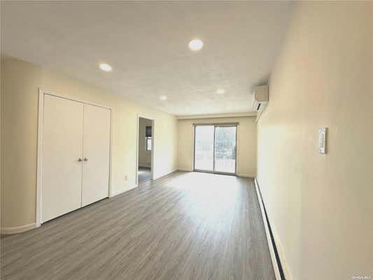 3 beds, 2 baths, $3,200, Unit 2