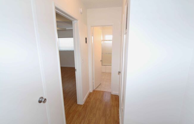 1 bed, 1 bath, 650 sqft, $1,595, Unit 9