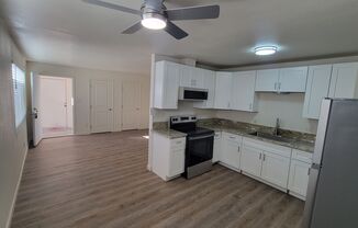 2001-2007 Coffee Road, Modesto, Calif.