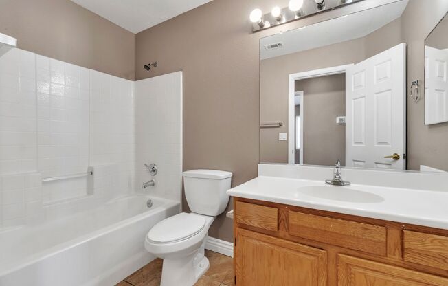 Spacious 4-Bedroom Home on Quiet Cul-de-Sac in Northwest Las Vegas