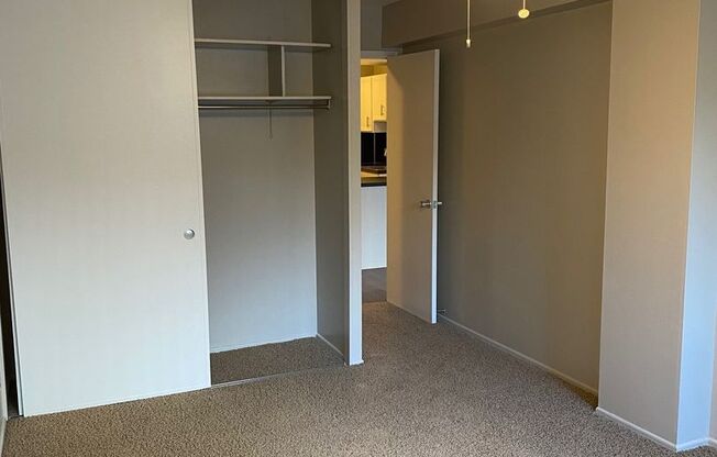 1 bed, 1 bath, 600 sqft, $1,425, Unit 407