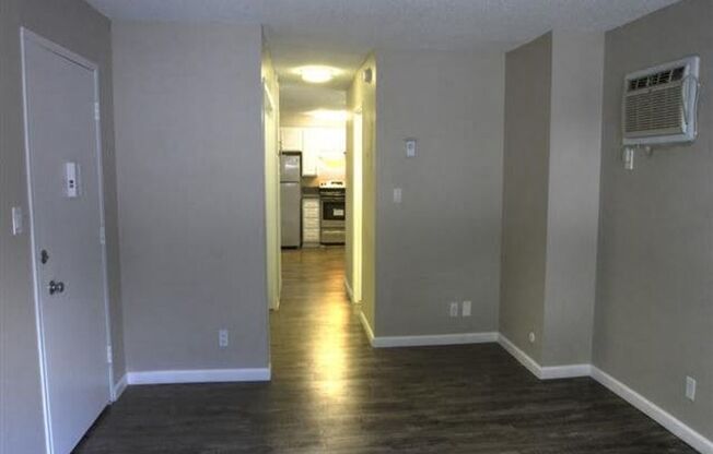 Studio, 1 bath, 500 sqft, $1,595, Unit 109