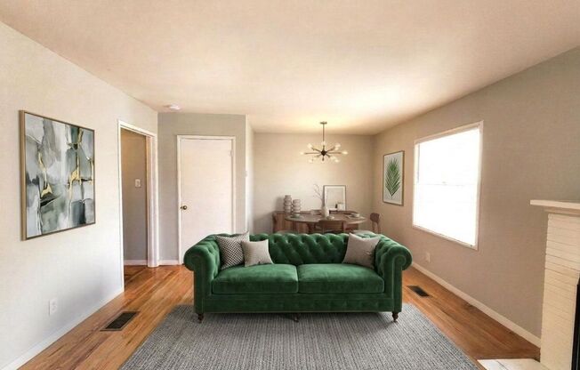 three bedroom home in Burlingame