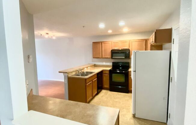 3/2.5 Townhouse For Rent in SouthMeadow