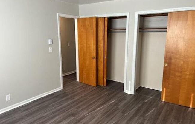 2 beds, 1 bath, 580 sqft, $750, Unit 07