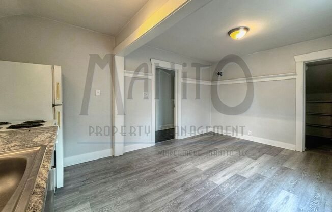 2 beds, 1 bath, 1,146 sqft, $1,425, Unit 1203 E Mission Avenue, Unit B