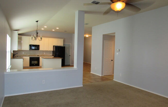 Great Mira Lagos Location!
