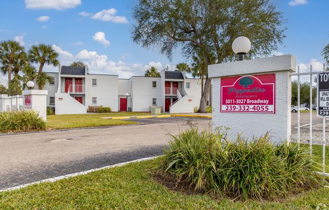 2 beds, 1 bath, 780 sqft, $1,450, Unit 56