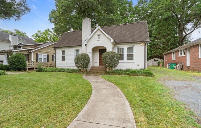 2130 CHESTERFIELD AVE