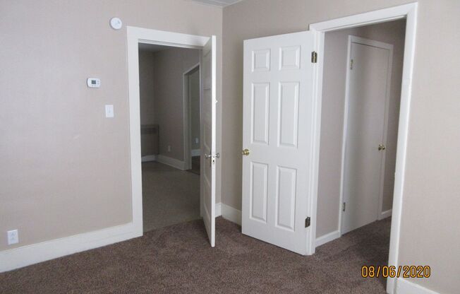 1 bed, 1 bath, 738 sqft, $725, Unit Apt 1