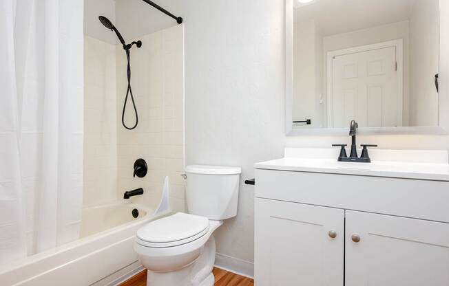 Pacific Village | Bathroom