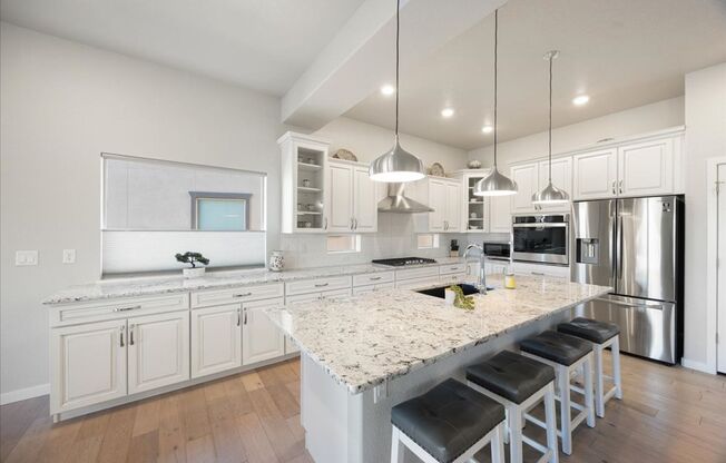 Luxury 4 bed Townhouse in Flying Horse with views of Pikes Peak and Academy