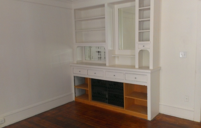 Studio, 1 bath, 264 sqft, $1,495, Unit 307