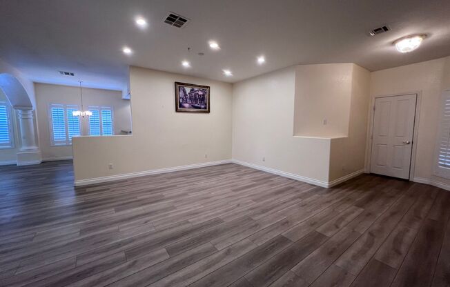 GREEN VALLEY SINGLE STORY HOME IN GATED COMMUNITY