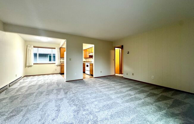 0101-01 - Crownaire Apartments