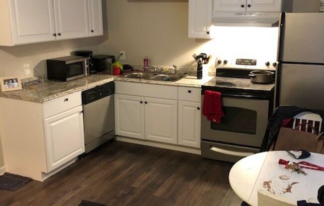 West Wind Apartments