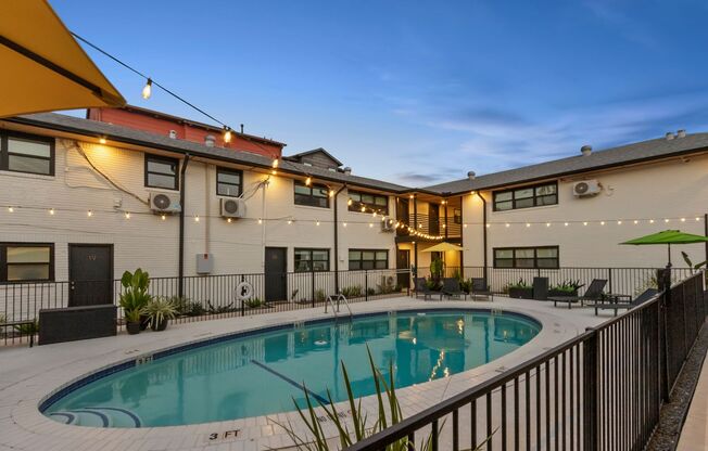 Studio, 1 bath, 600 sqft, $1,199, Unit 1522-04